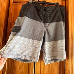Men's Gray Swim Shorts XL
